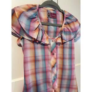 25. Vintage Cameo Rose top; Size Small